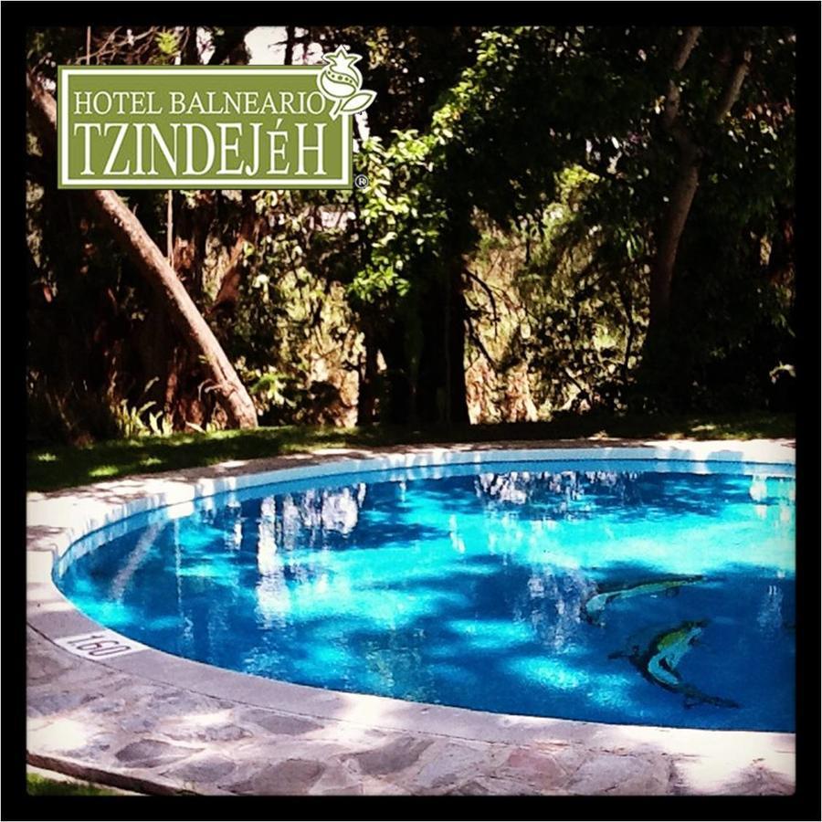 Hotel Balneario Tzindejeh Tasquillo Bagian luar foto